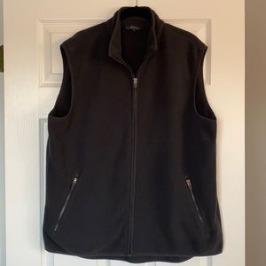 Lands’ End fleece vest- L